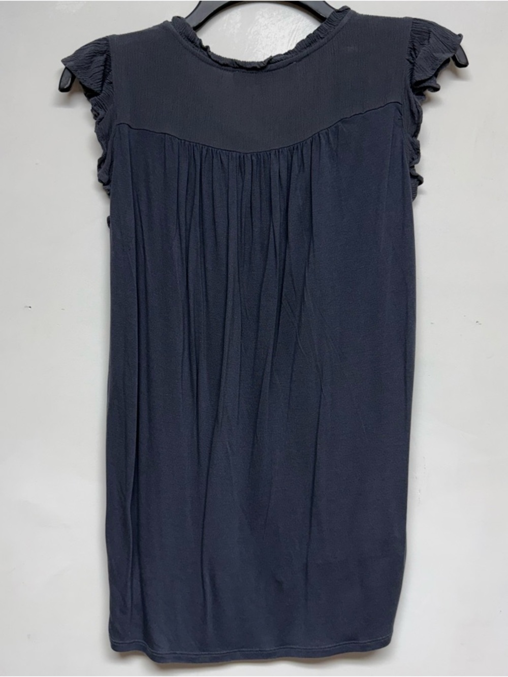 LOFT Gray Button Ruffle Neck Top - Picture 4 of 6